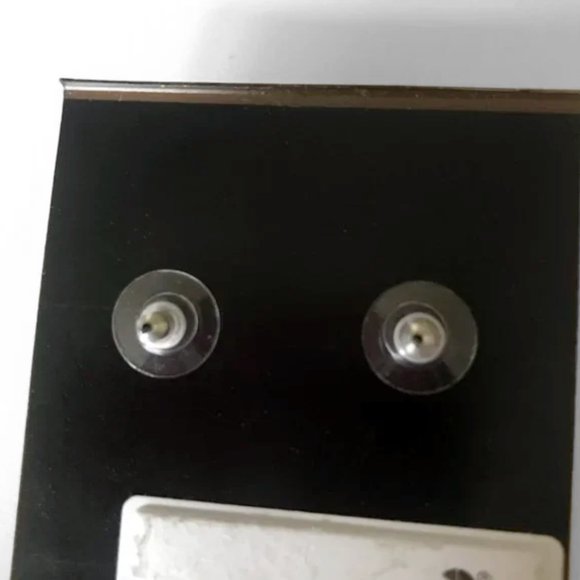 🛍 2 for $25! 🛍 Anne Klein - New Faux Pearl Pierced Studs - Picture 3 of 5